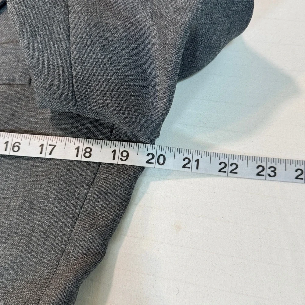 Vintage Quad JCPenney Mens Gray Two Button Blazer Sport Coat Patch Pockets 40R